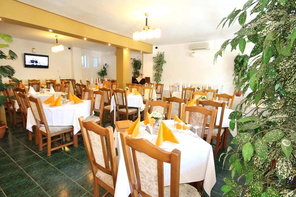 Hotel Dynes Eforie Nord Eksteriør billede