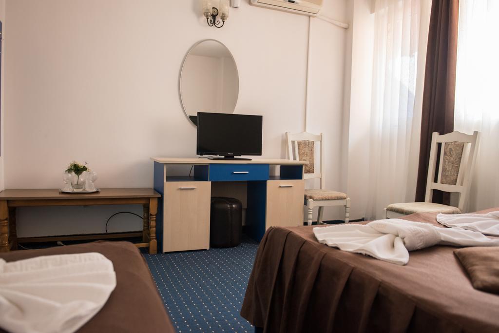 Hotel Dynes Eforie Nord Eksteriør billede