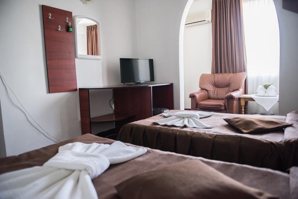 Hotel Dynes Eforie Nord Eksteriør billede