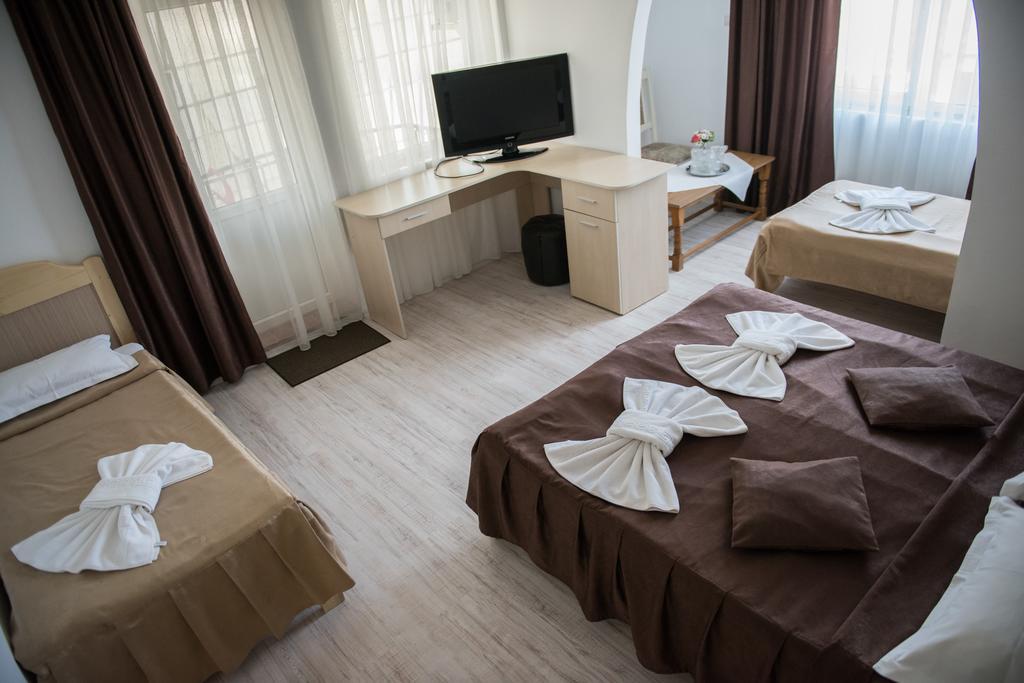 Hotel Dynes Eforie Nord Eksteriør billede