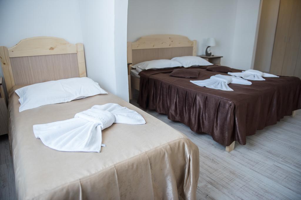 Hotel Dynes Eforie Nord Eksteriør billede