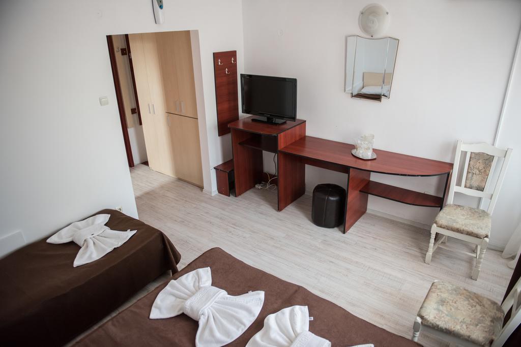 Hotel Dynes Eforie Nord Eksteriør billede